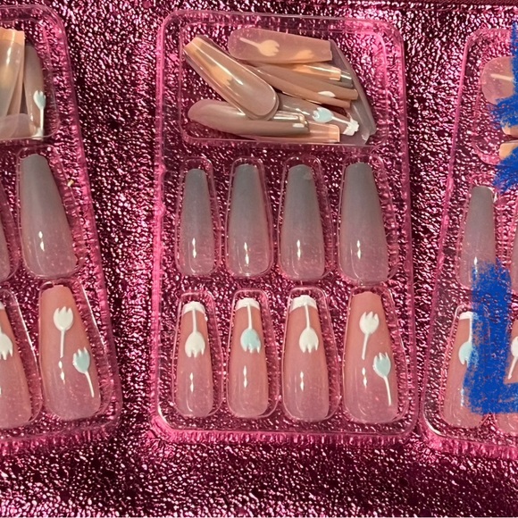 Nail Sale ***4/ $20*** - Picture 7 of 12